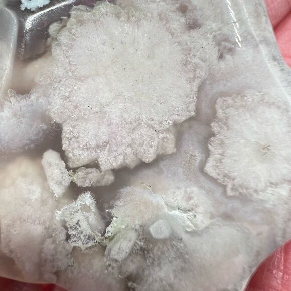 Flower Agate Star Carving (11) - Picture 3 of 10